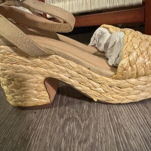 Scoop NYC Tan Espadrilles with Braided Platform